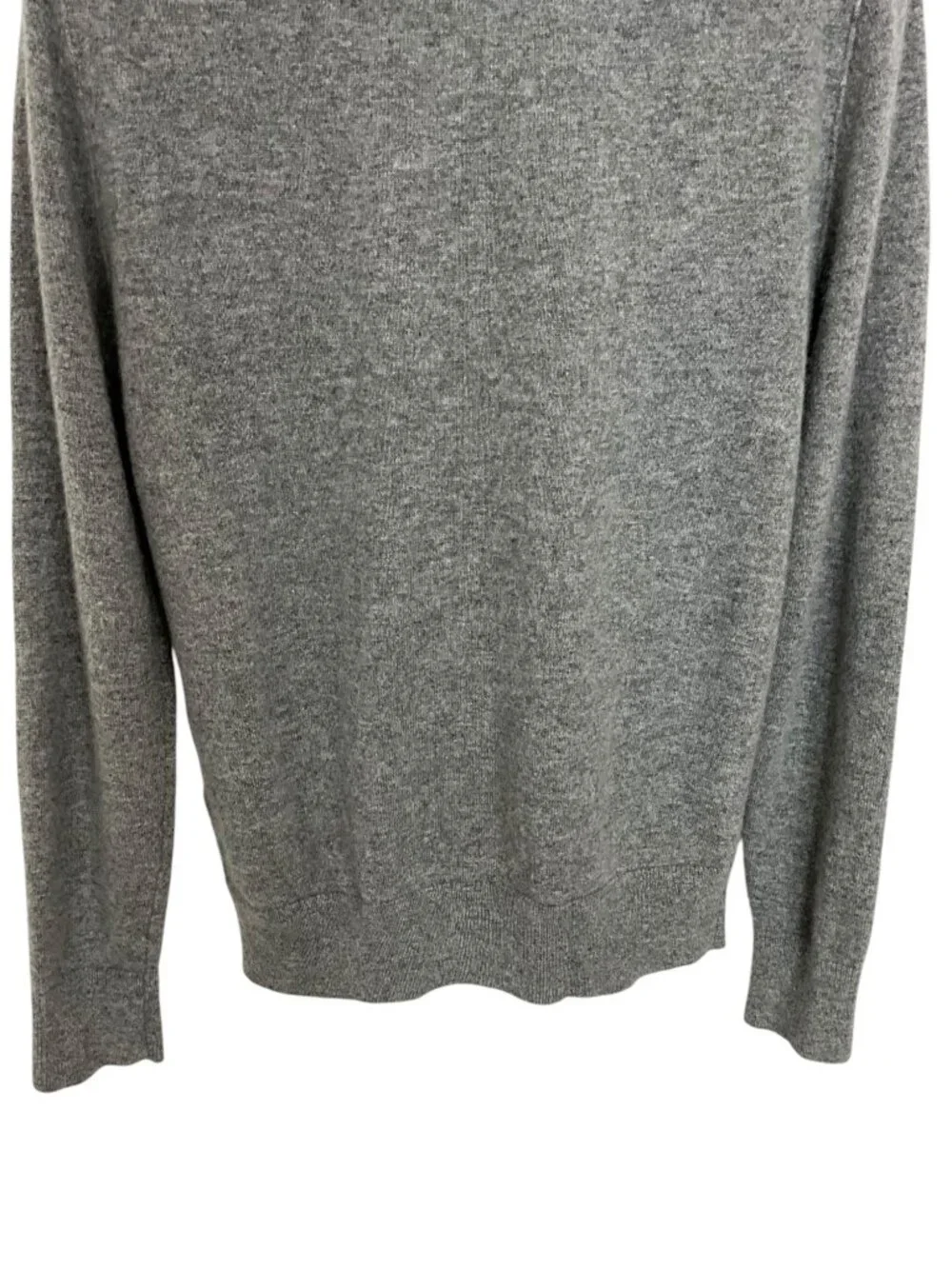 Banana Republic Cashmere Crew Neck Sweater S Gray Long Sleeve Fall Fashion